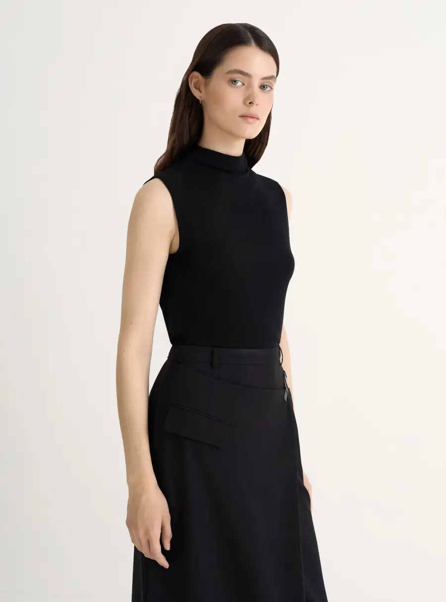 Топ женский, с воротником-стойкой, Constantia