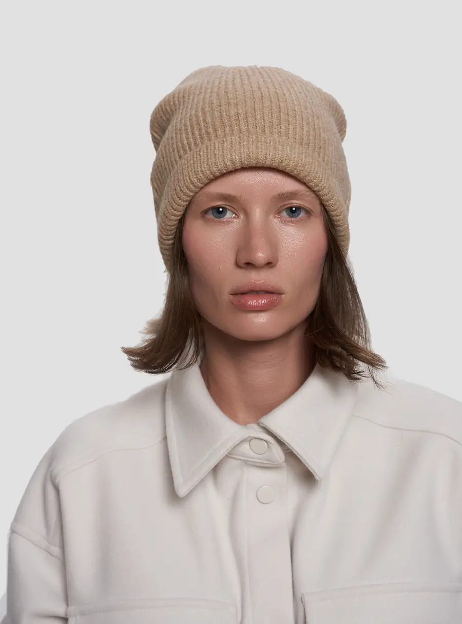 Шапка женская, Knitting