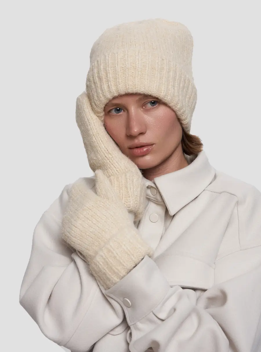 Варежки женские, Knitting fuzz